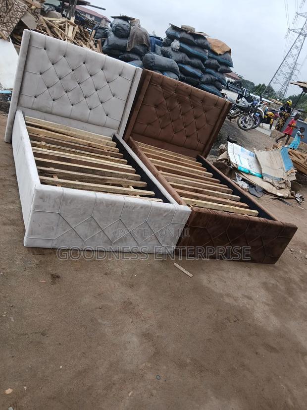 One and Half Fabric Material Bed Frame · Photo 1