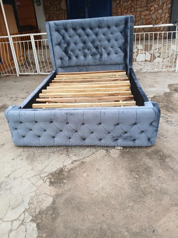 Design Double Bed · Photo 1