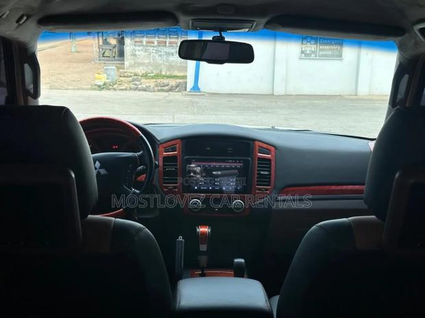 Car Rental- Pajero For Rent 4x4 For Rent · Photo 4