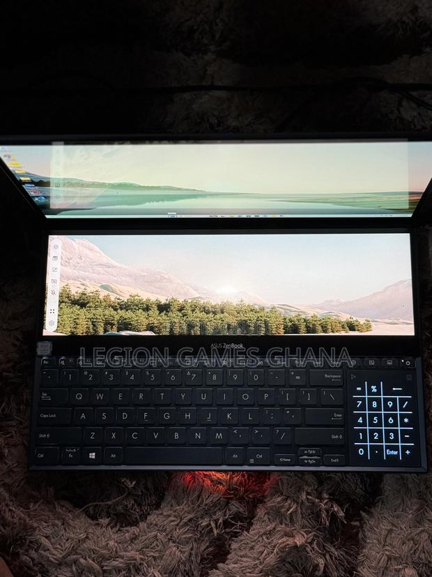 Laptop Asus ZenBook Pro 15 UX580GE 16GB Intel Core I7 SSD 1T · Photo 2
