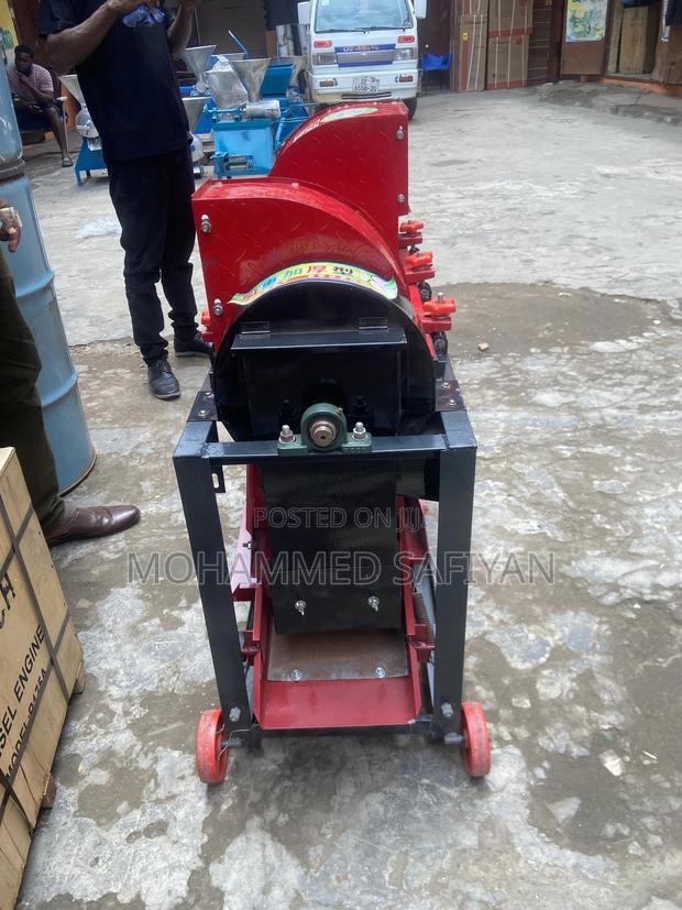 Rice Thresher Machine · Photo 4