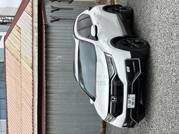 Honda CR-V Touring 2021 White · Photo 3