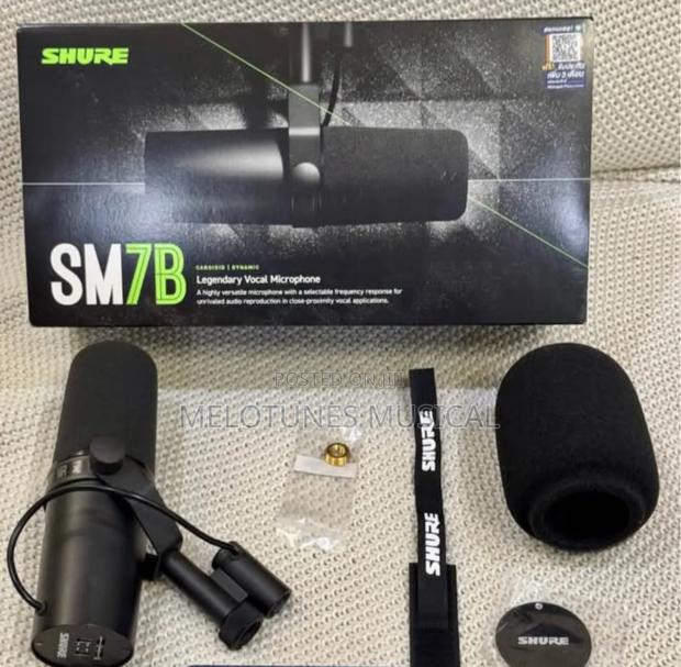 Shure Sm7b Cardioid Dynamic Vocal Microphone · Photo 2