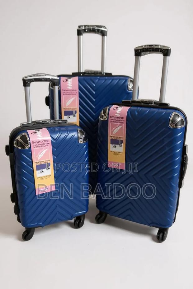Lightweight Travel Set 3-Piece · Photo 1