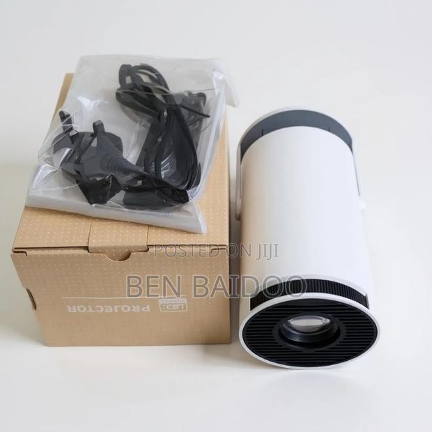 Hd Smart Projector (Cinematic Home Entertainment) · Photo 1