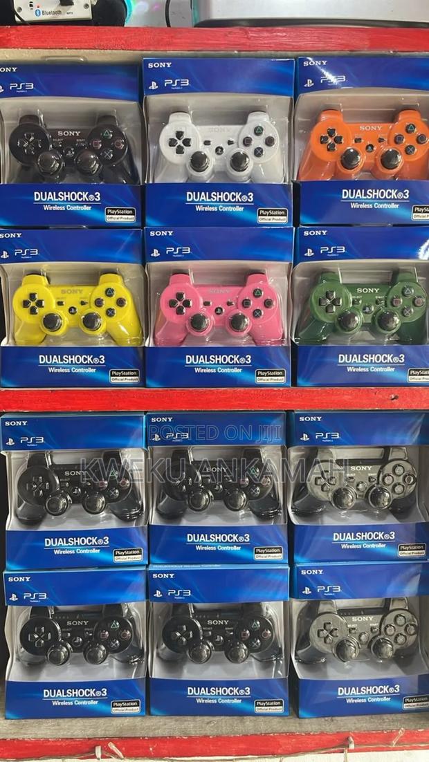 Playstation 3 Controllers for Sale · Photo 1