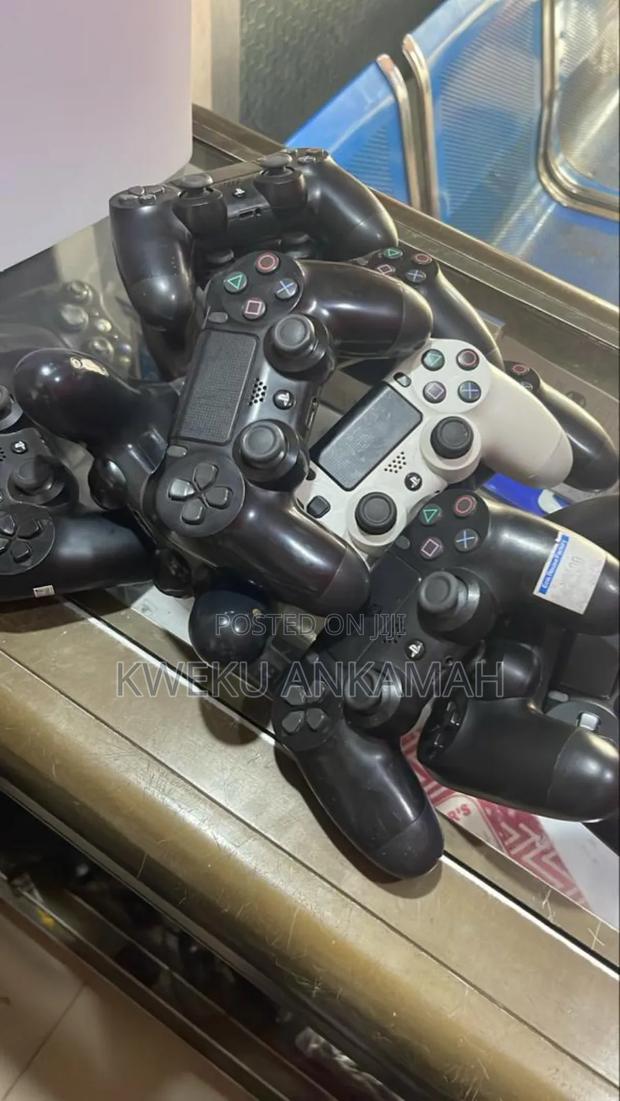 Playstation Original Pad · Photo 1