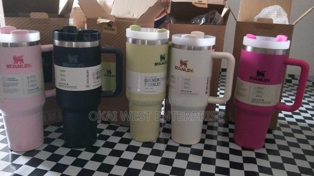 Stanley the Quencher H20 Cup 40 Oz · Photo 8