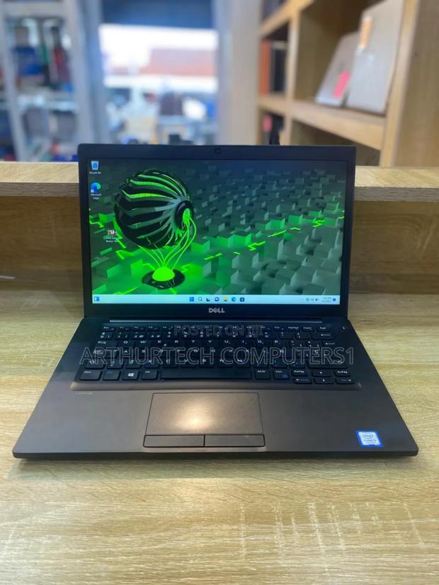 Laptop Dell Latitude 7480 8GB Intel Core I5 SSD 256GB · Photo 1
