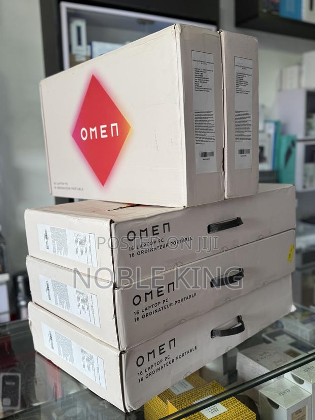 New Laptop HP Omen 16 32GB Intel Core I7 SSD 1T · Photo 2