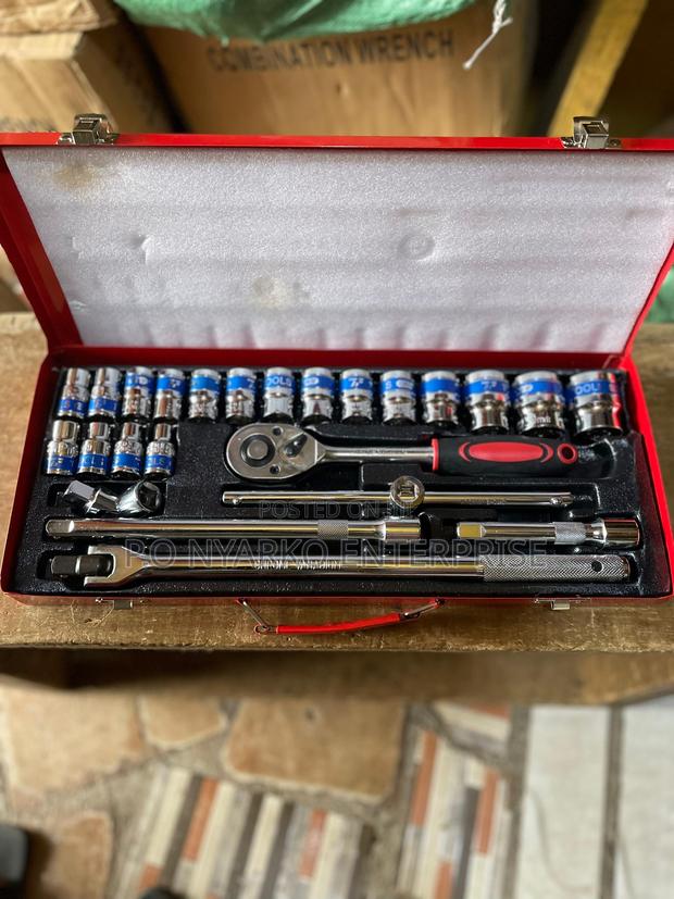 24pcs Socket Set · Photo 1