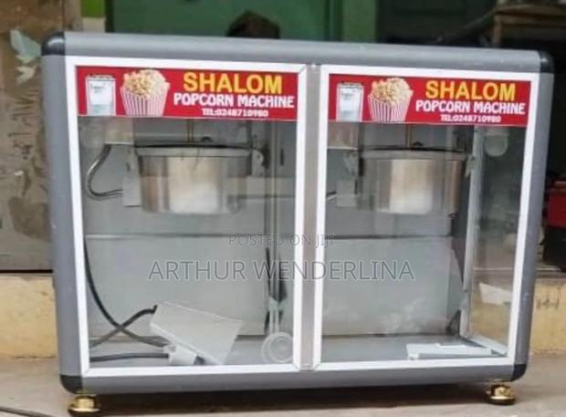 Double Local Porp Corn Machine · Photo 1