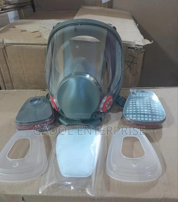 Full Face Respirator Gas Mask · Photo 2