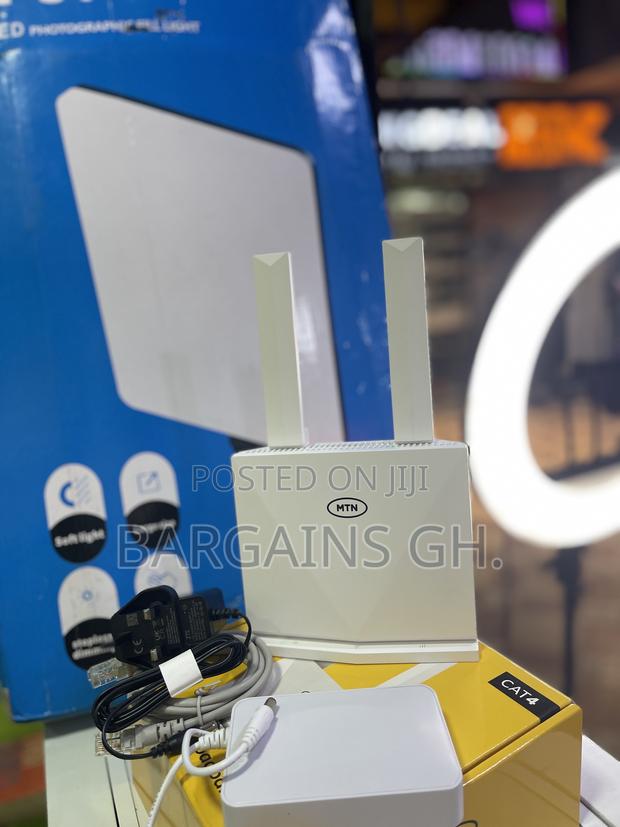 MTN 4g Universal Broadband Router With Power Bank · Photo 2