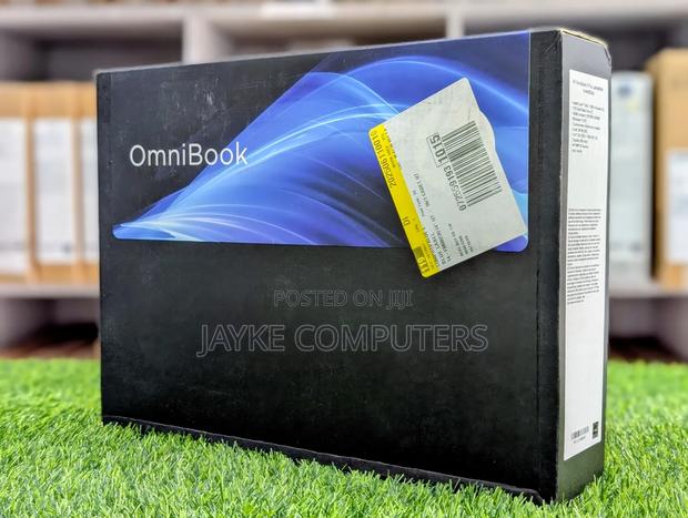 New Laptop HP OmniBook X Flip 14" 16GB Intel Core Ultra 7 SSD 1T · Photo 1