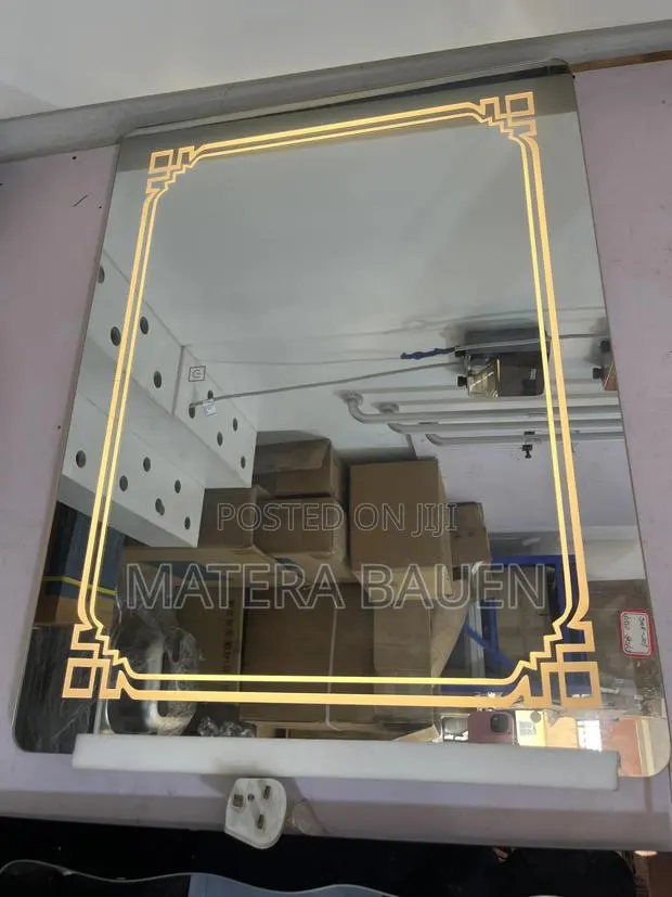 Modern Led Mirror - Touch Sensor, Bright Light · Photo 1