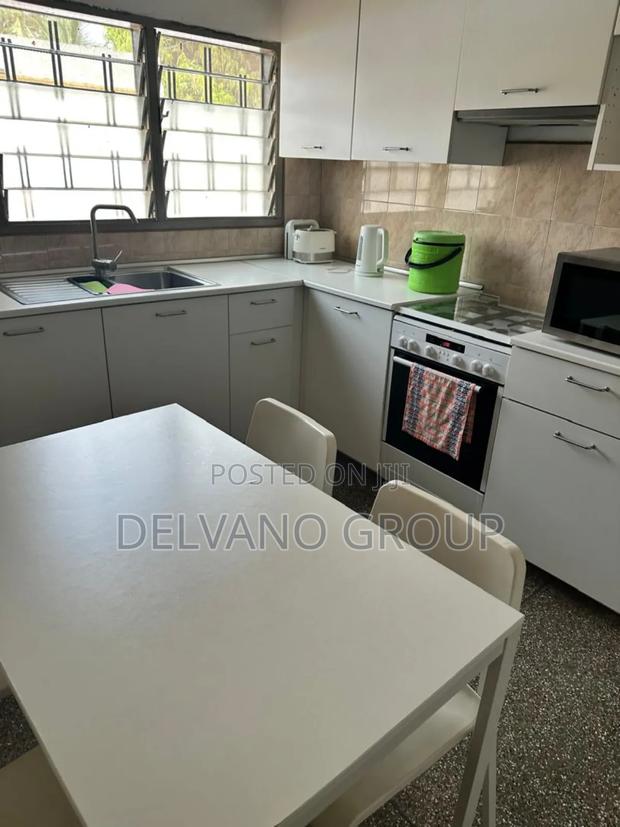 Furnished 4bdrm Townhouse / Terrace in Adenta for rent · Photo 8