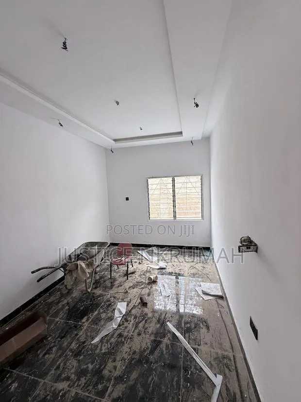 1bdrm Apartment in Mr Justice Estate, Old Barrier for rent · Photo 1