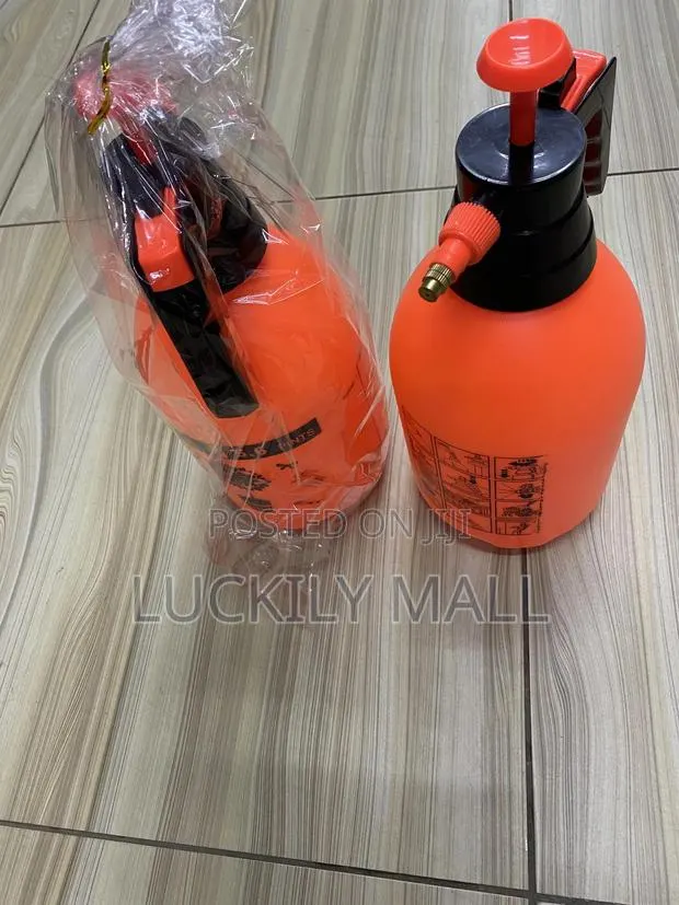 Spray Bottle · Photo 1