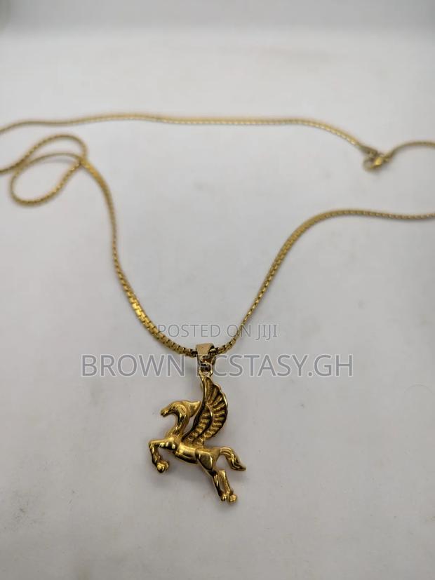Pegasus Necklace · Photo 3