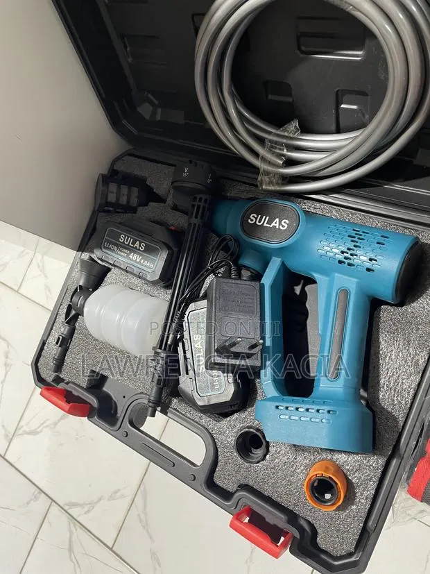 Cordless Pressure Washer · Photo 1
