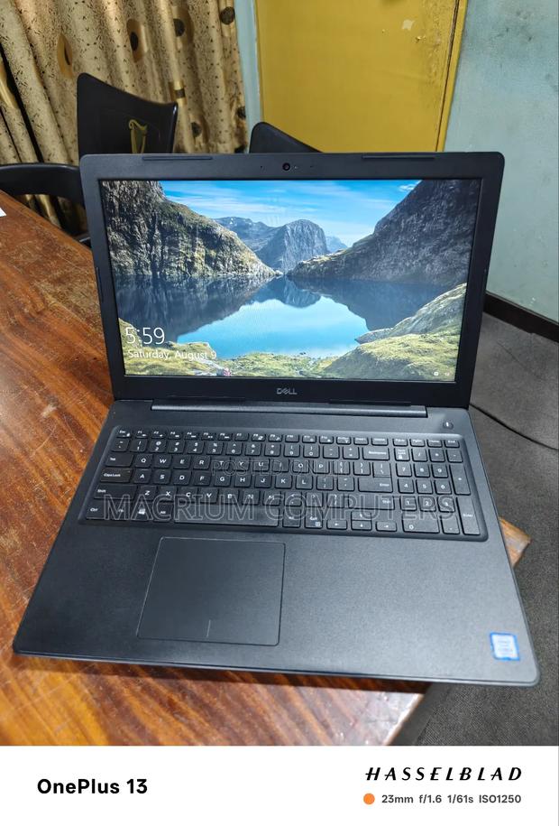 Laptop Dell Latitude 15 3580 8GB Intel Core I3 HDD 1T · Photo 2