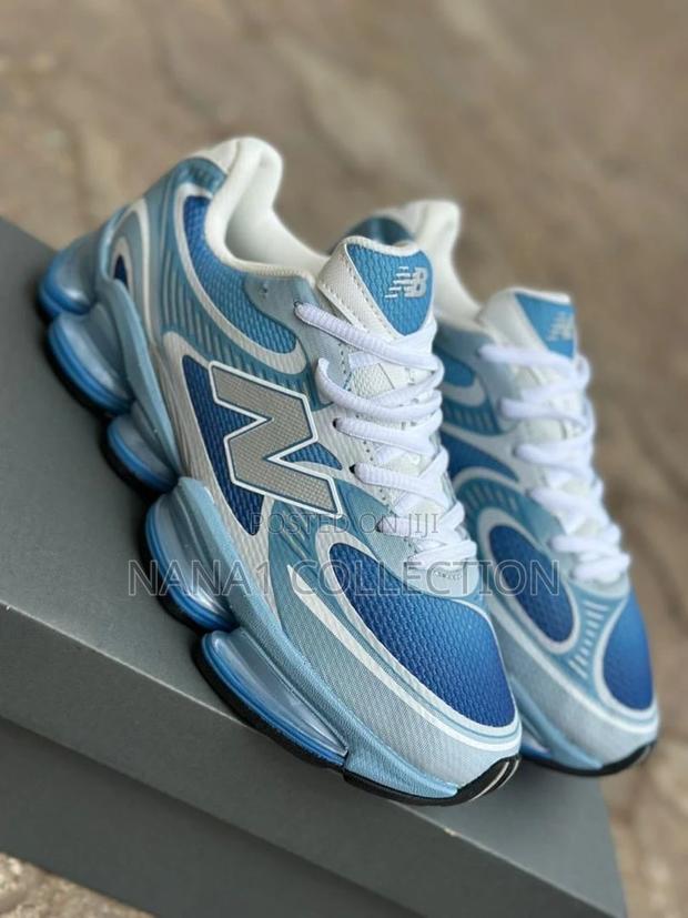 New Balance Abzorb 2000 · Photo 1