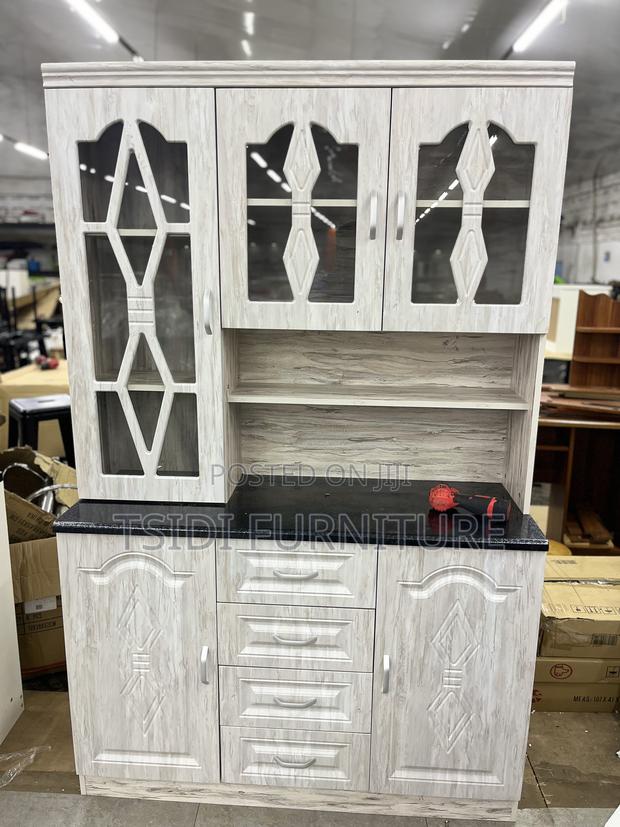 Quality Kitchen Cabinets Top -733 · Photo 1