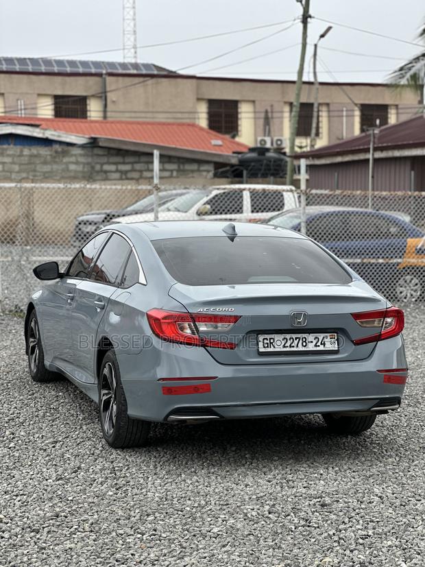 Honda Accord EX-L (1.5L 4cyl Turbo CVT) 2019 Blue · Photo 4