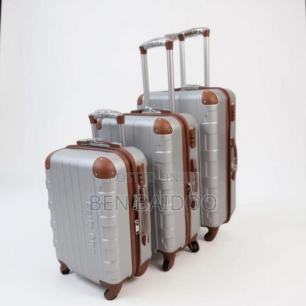 Plastic Travelling Bags 3in1 (Sleek and Lightweight) · Photo 3