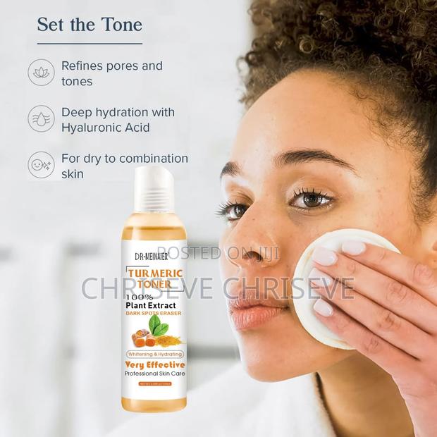 Tumeric Face and Neck Toner · Photo 4