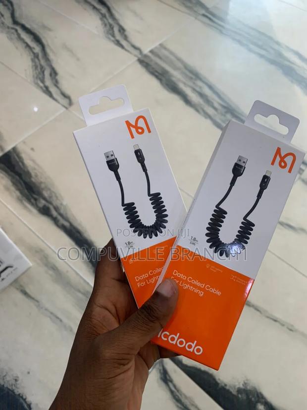 McDodo Data Coiler Cable for Lightning · Photo 1