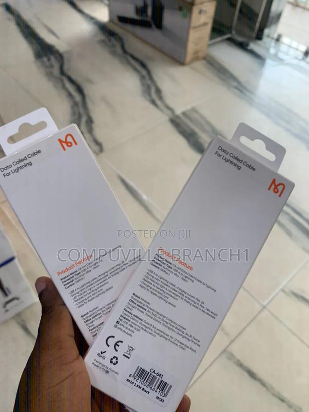 McDodo Data Coiler Cable for Lightning · Photo 2