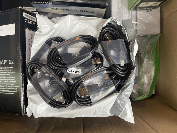 Garmin Usb Cable · Photo 1