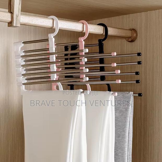 5 in 1 Multi-Layer Clothes/ Trouser Hanger · Photo 2