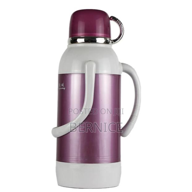 3.2l Insulated Flask With a Premium Stainless · Photo 1