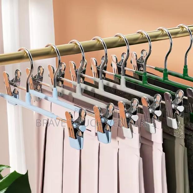 Metal Clip Trouser/Pants Hanger - 10 Piece Per Pack · Photo 2