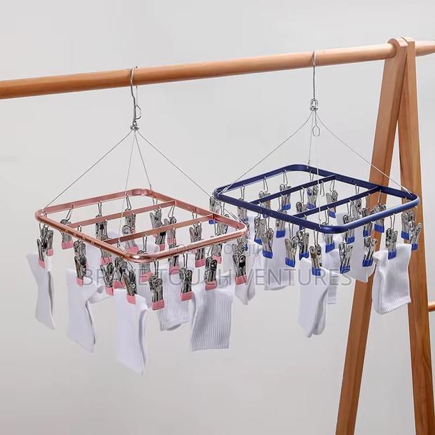 Stainless Steel Socks/Hankerchief/Pants Clip Hanger · Photo 1