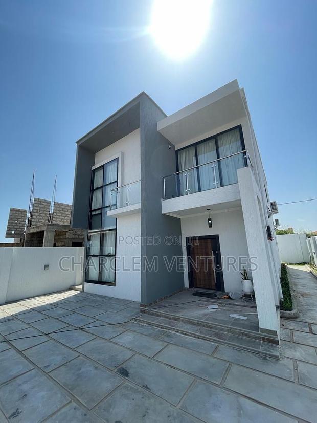 4bdrm House in Charclem Ventures, Accra Metropolitan for sale · Photo 1