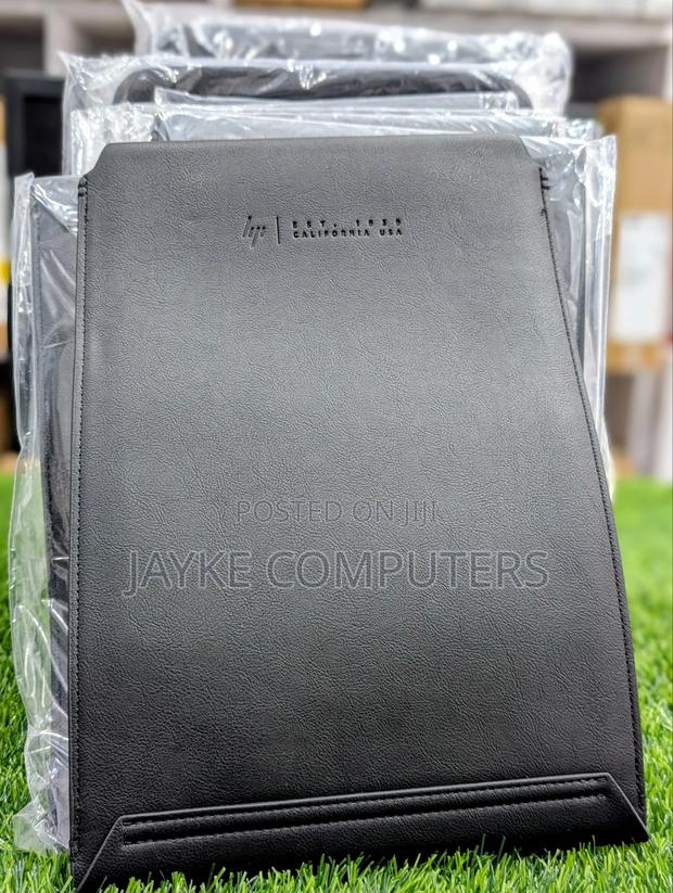 Hp 13.3-inch Laptop Sleeve Bag · Photo 4