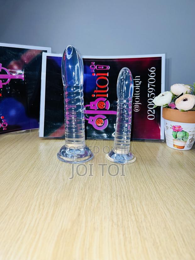 Transparent Dildo · Photo 1