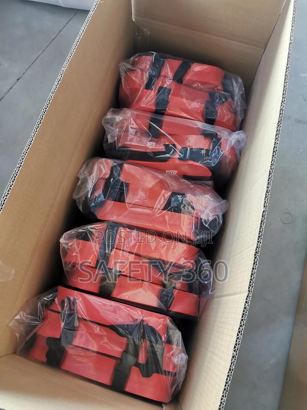 3 Piece Life Jacket · Photo 1
