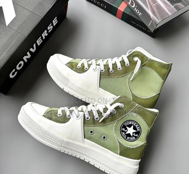 Converse Chuck Taylor All Star In Different Colours , Swipe >>> · Photo 5