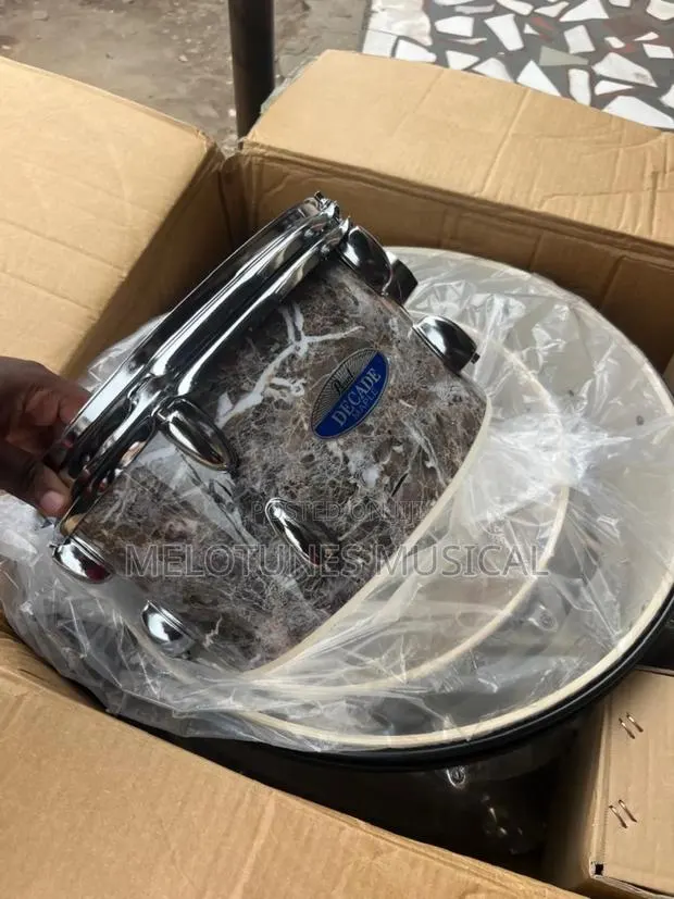 Pearl 5set Drumset [One Cymbals]; Has Hihat Cymbal Too · Photo 1