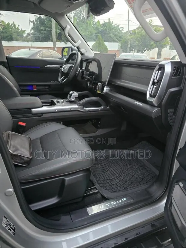 Jetour T2 2024 Gray · Photo 1