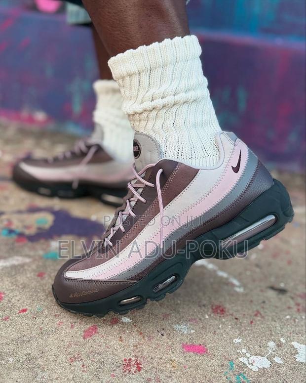 Nike Air Max 95 “ While You Were Sleeping “ Sneaker · Photo 1