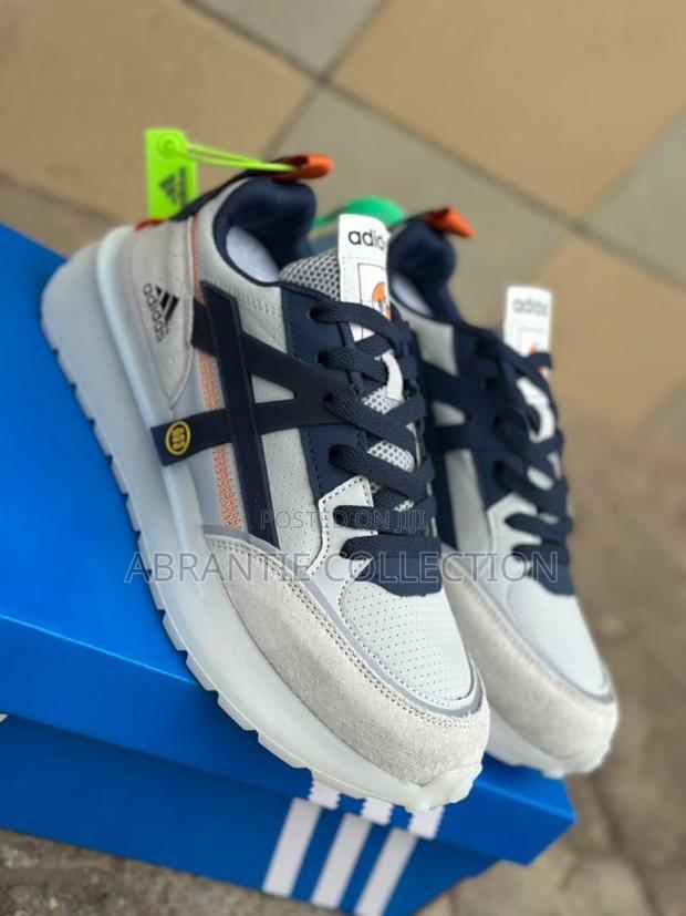 Adidas A55 · Photo 1