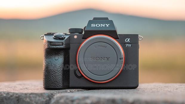 Sony A7 Iv Camera Body Only · Photo 1