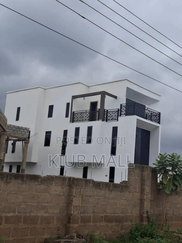 6bdrm Mansion in East Legon Hills, Nmai-Dzorn for sale · Photo 3