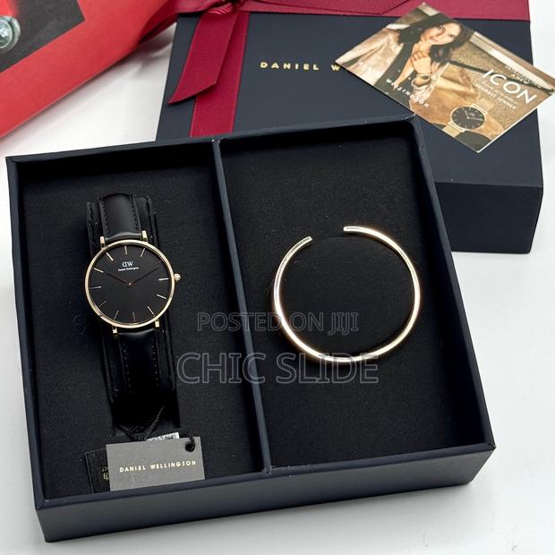 Ladies Watch Collection · Photo 2